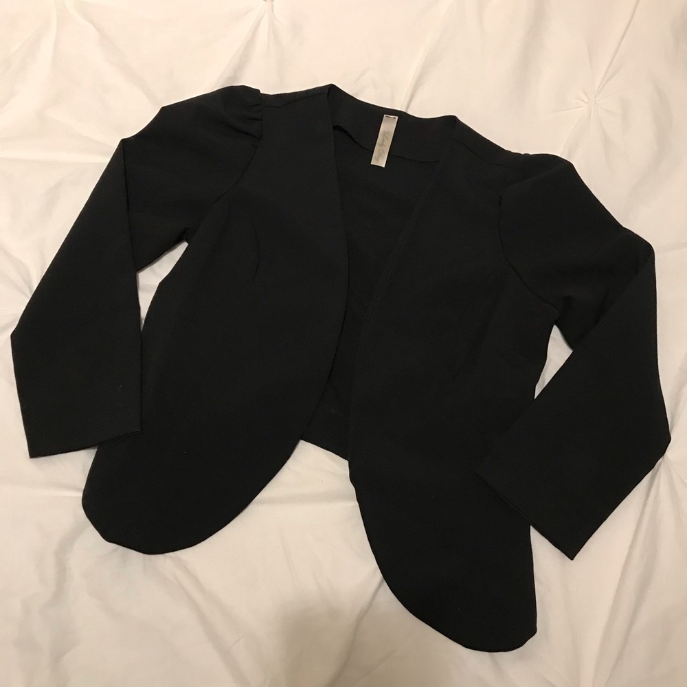 Cropped Blazer